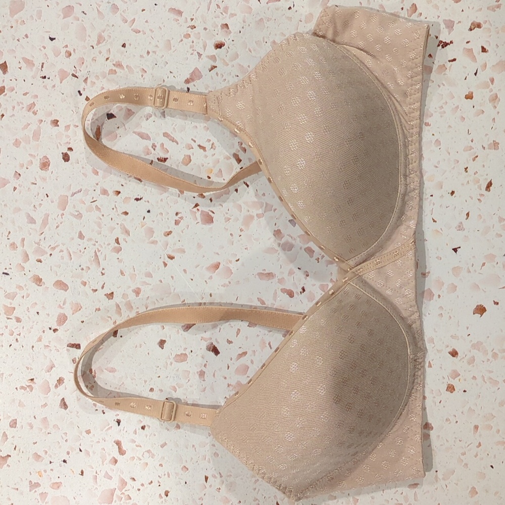 Fruit of Loom | Nude Seamless Cup Bra | 36 A
